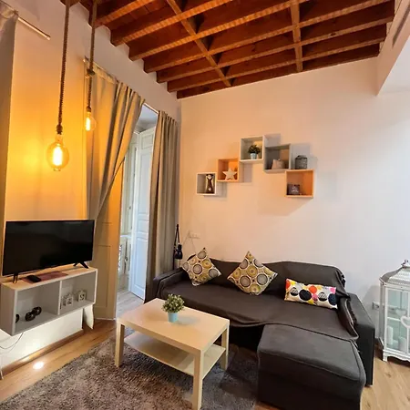 Apartament Boutique Larios - Center